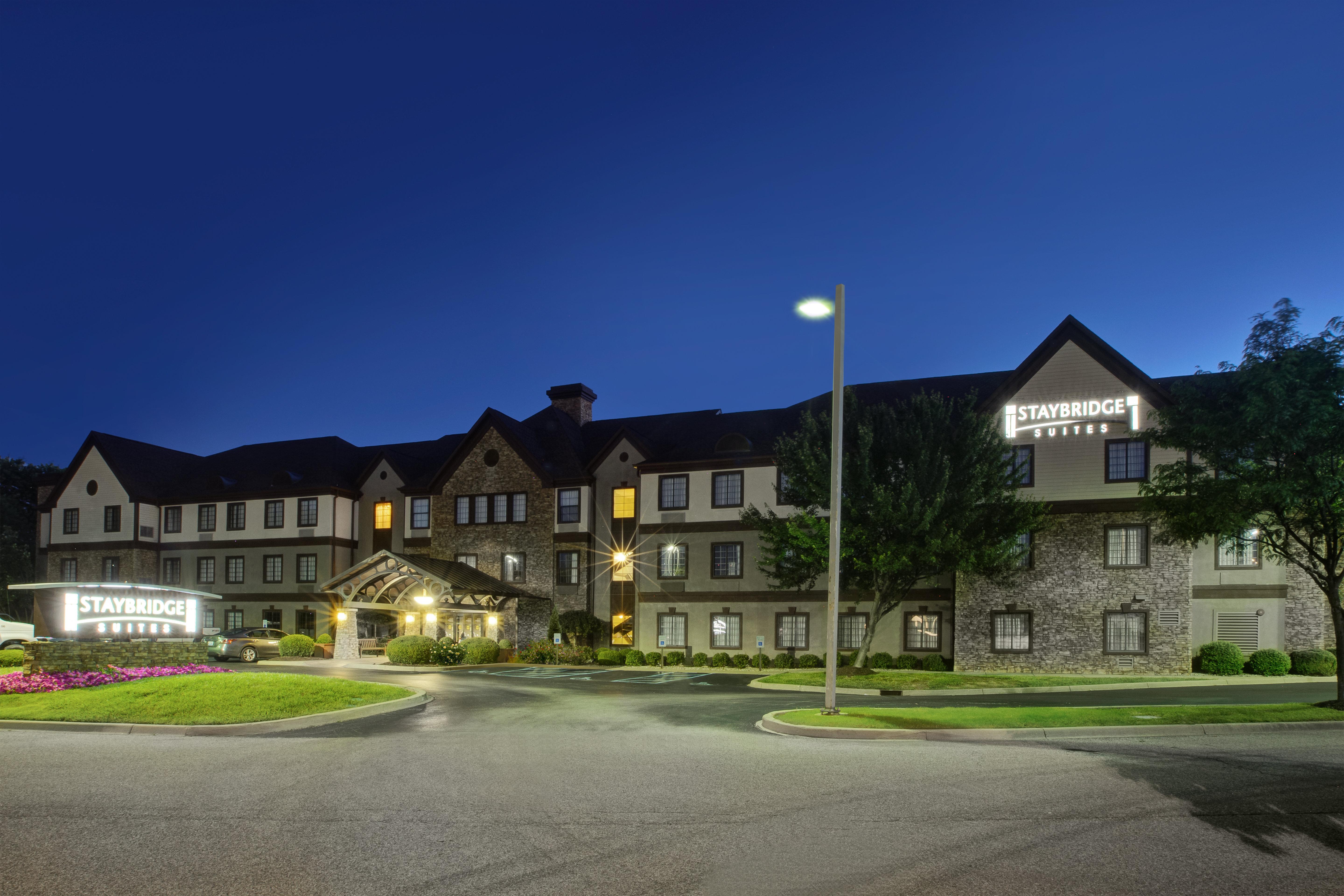 Staybridge Suites Louisville - East By Ihg Kültér fotó