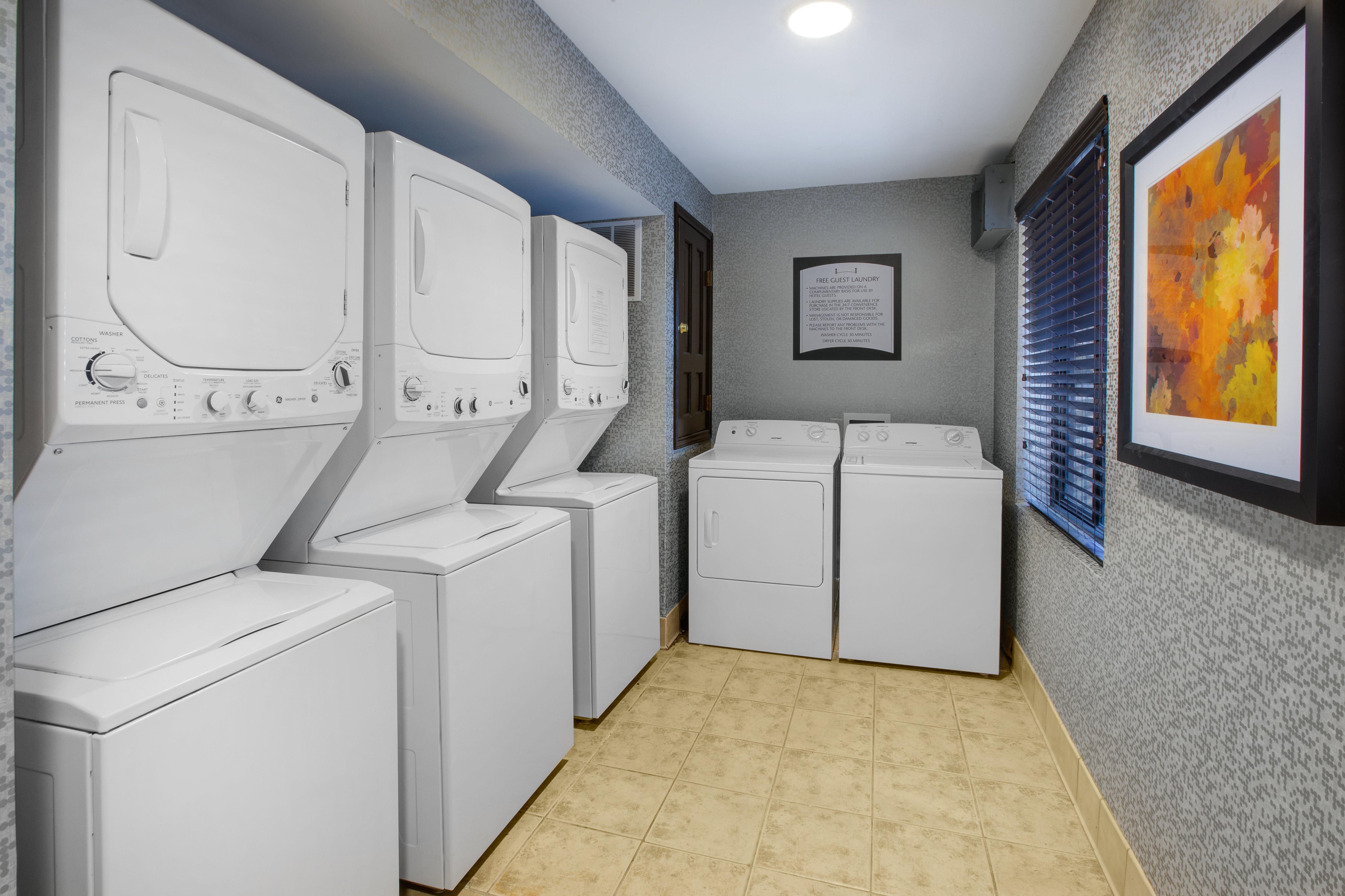 Staybridge Suites Louisville - East By Ihg Kültér fotó