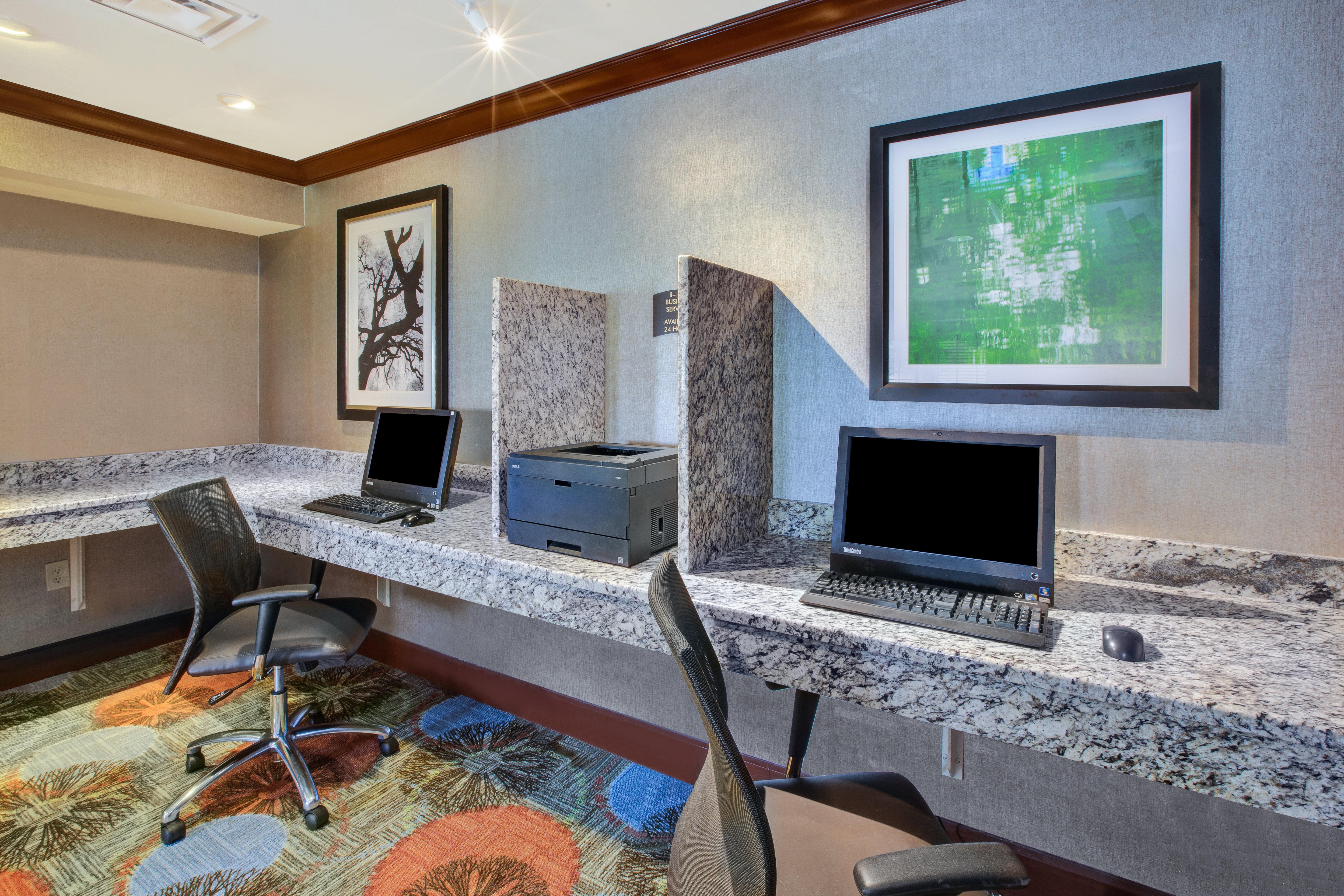 Staybridge Suites Louisville - East By Ihg Kültér fotó