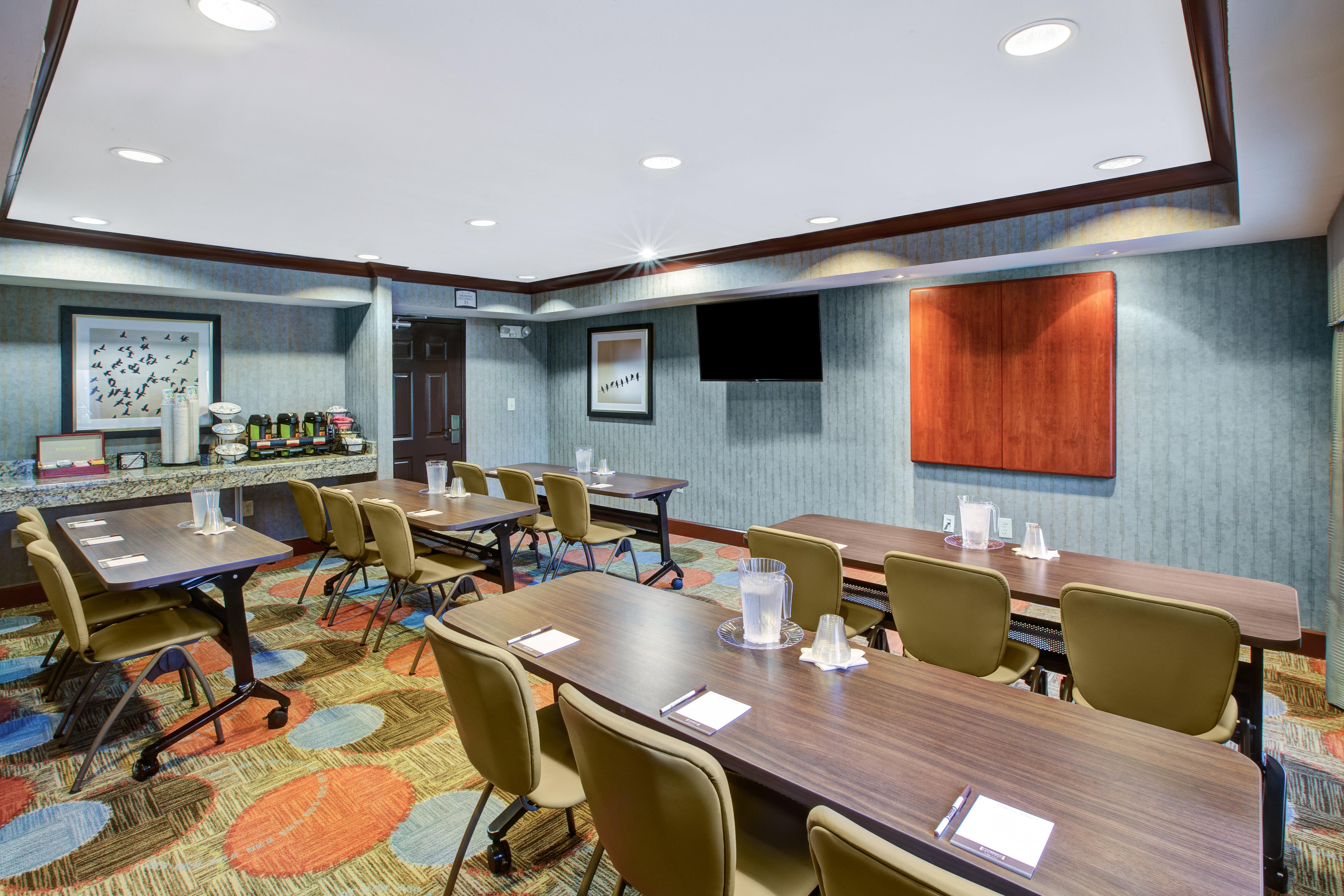 Staybridge Suites Louisville - East By Ihg Kültér fotó