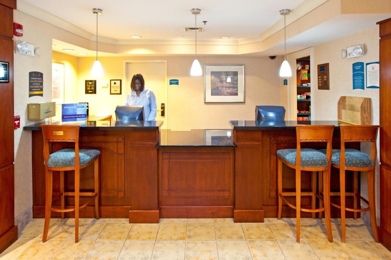 Staybridge Suites Louisville - East By Ihg Kültér fotó