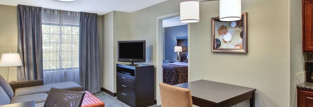Staybridge Suites Louisville - East By Ihg Kültér fotó